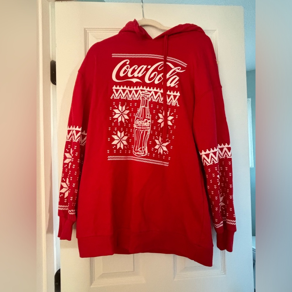 Coca Cola Christmas Sweater Hoddie Size Medium